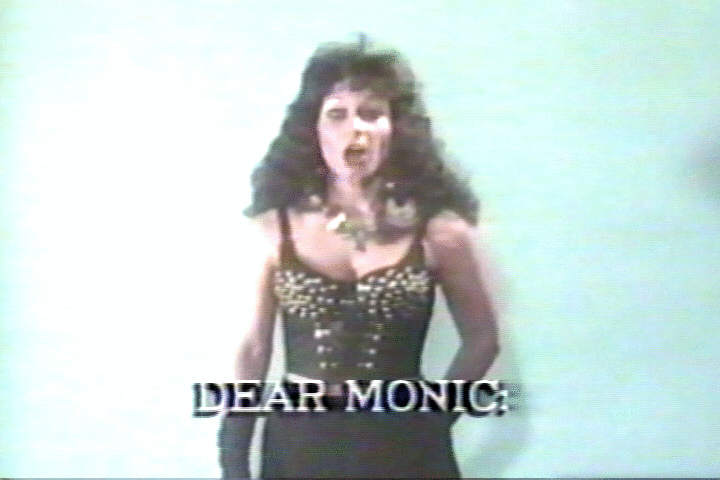 Dear Monique announces the weekly Band Happenings on the Hollywood Showcase